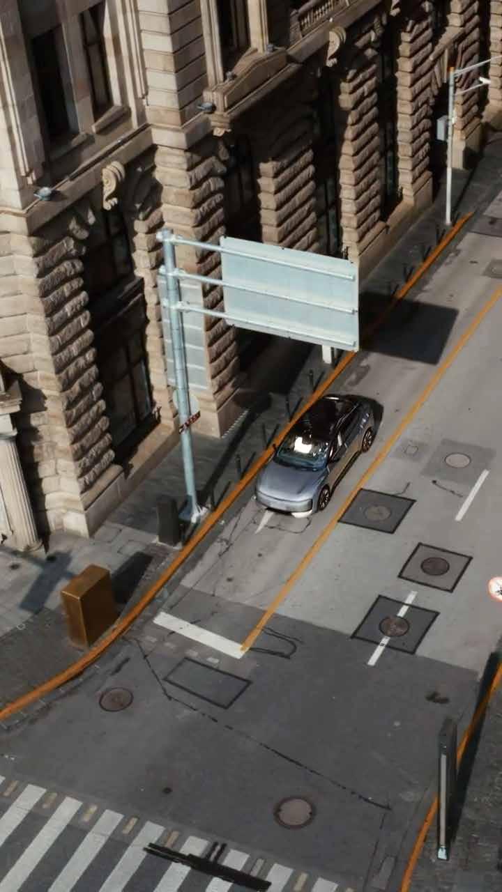 AUDI 奥迪 · 空间 画面